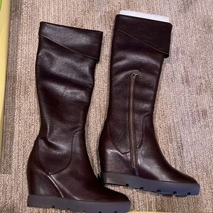 NWT brown wedge Max Studio boots, size 9